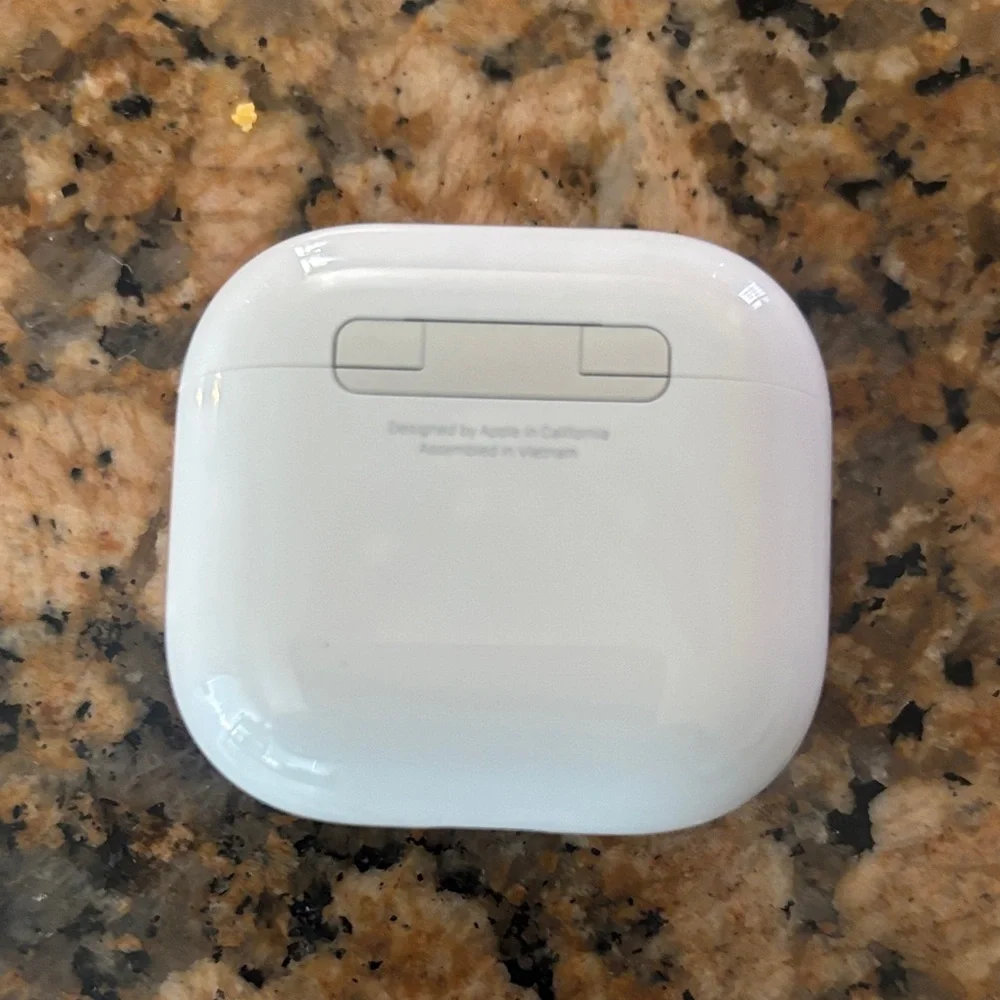 Apple enjoy premium